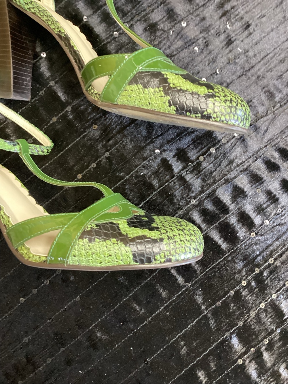Vintage Franco Sarto Green Snake-Print T-Strap Heels 8M - Picture 4 of 14